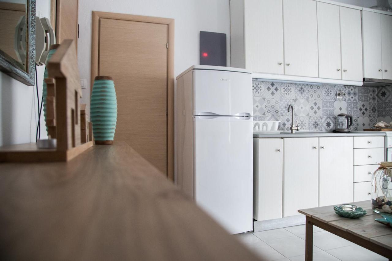 Grey Theros Apartments Паралия-Дионисиу Экстерьер фото