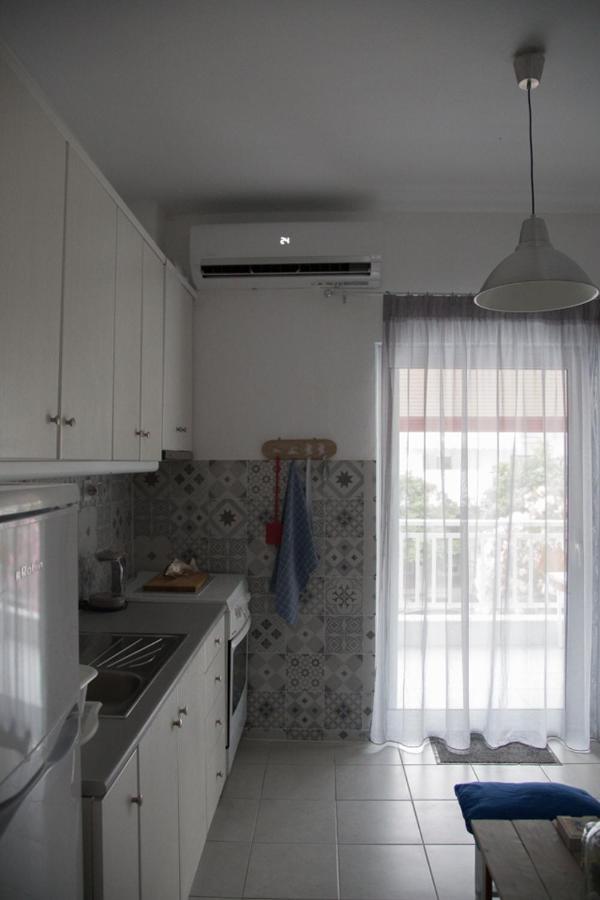 Grey Theros Apartments Паралия-Дионисиу Экстерьер фото